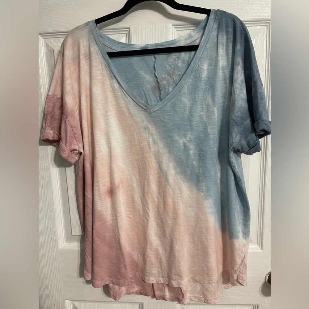 Maurice’s 24/7 tee